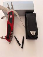 Victorinox RangerGrip 174 Zwitsers Zakmes, Ophalen of Verzenden, Zo goed als nieuw