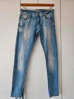 Licht blauwe jeans mt 42, Ophalen of Verzenden, Zo goed als nieuw, W33 - W36 (confectie 42/44), Primark