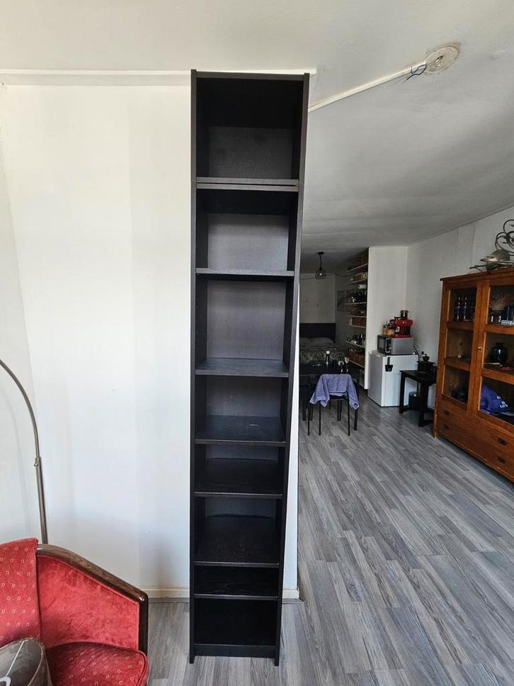 Ikea BILLY boekenkast met opzetstuk zwart, Huis en Inrichting, Kasten | Boekenkasten, Gebruikt, Minder dan 50 cm, 200 cm of meer