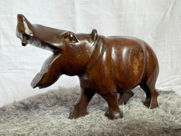 Handgesneden houten nijlpaard – vintage, Antiek en Kunst, Kunst | Beelden en Houtsnijwerken, Ophalen