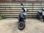 Piaggio zip 180cc, Fietsen en Brommers, Scooters | Piaggio, Ophalen, Zo goed als nieuw, Zip