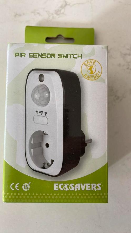 Pir sensor switch (energie besparing), Doe-het-zelf en Verbouw, Elektra en Kabels, Nieuw, Ophalen of Verzenden