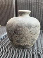 Authentieke Nepalese Kruik / Vaas, Gebruikt, 50 tot 75 cm, Zwart, Aardewerk of Porselein