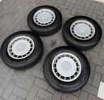 Set Volvo 240 14 inch stalen velg met All Season band + moer, Auto-onderdelen, Banden en Velgen, Ophalen, 14 inch, Gebruikt, Banden en Velgen