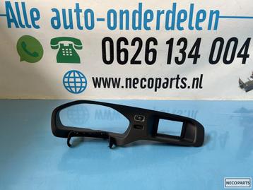 VOLVO V40 KEYLES ANTI DIEFSTAL MET SLEUTELS 28227917 beschikbaar voor biedingen