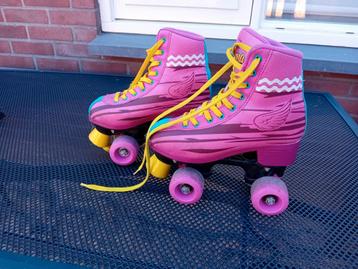 Soy Luna rolschaatsen (Zo goed als nieuw!) beschikbaar voor biedingen