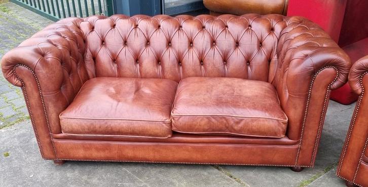 Chesterfield Bendic bank cognac leer + BEZORGING GRATIS, Huis en Inrichting, Banken | Bankstellen, Gebruikt, Rechte bank, 150 tot 200 cm