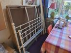 Bed met Auping spiraalbodem 140x200, Huis en Inrichting, Ophalen, Zo goed als nieuw
