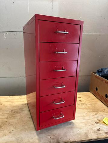 IKEA Helmer Ladekast - Rood Metaal beschikbaar voor biedingen