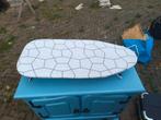 Ikea tafel strijkplank, Witgoed en Apparatuur, Strijkijzers en Strijkplanken, Ophalen, Zo goed als nieuw