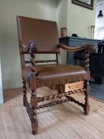 Eiken fauteuil met bewerkte poten/leuning, skaileer, Antiek en Kunst, Ophalen