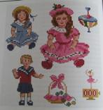 Borduurpatroon  Antieke poppen   nr 6214, Hobby en Vrije tijd, Borduren en Borduurmachines, Verzenden, Nieuw, Handborduren, Patroon