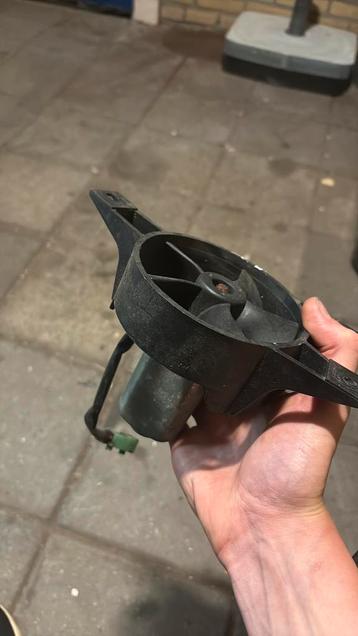 Runner ventilator beschikbaar voor biedingen