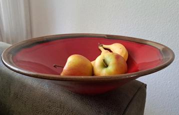 Fruitschaal schaal keramiek - rood beschikbaar voor biedingen
