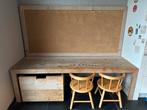 Speeltafel set / speelhoekje evt met twee houten stoeltjes, Kinderen en Baby's, Kinderkamer | Tafels en Stoelen, Ophalen, Gebruikt