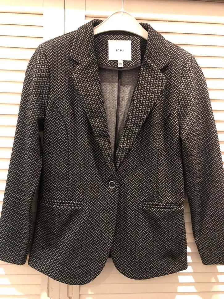 Mooi elegant dames jasje blazer zwart wit mt 38/M zeer goed, Kleding | Dames, Jasjes, Kostuums en Pakken, Zo goed als nieuw, Jasje