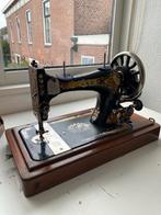 Antieke Singer Naaimachine . 1880, Antiek en Kunst, Ophalen of Verzenden