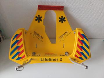 mooie zenderpult uitgevoerd vd trauma helikopter  beschikbaar voor biedingen