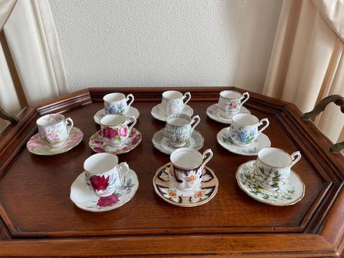 Royal Albert kop en schotel en suiker en melk kannetje, Antiek en Kunst, Antiek | Servies compleet, Ophalen