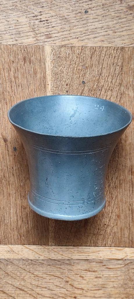 Tinnen maatbeker apotheek '24, Antiek en Kunst, Antiek | Tin, Ophalen of Verzenden