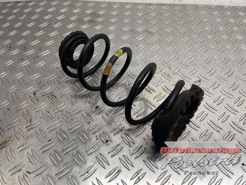 Schroefveer achter van een Fiat Punto Grande, Auto-onderdelen, Ophanging en Onderstel, Fiat, Gebruikt, 3 maanden garantie, Ophalen of Verzenden