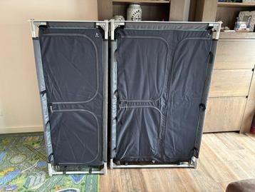 Tent aanhanger kastjes beschikbaar voor biedingen
