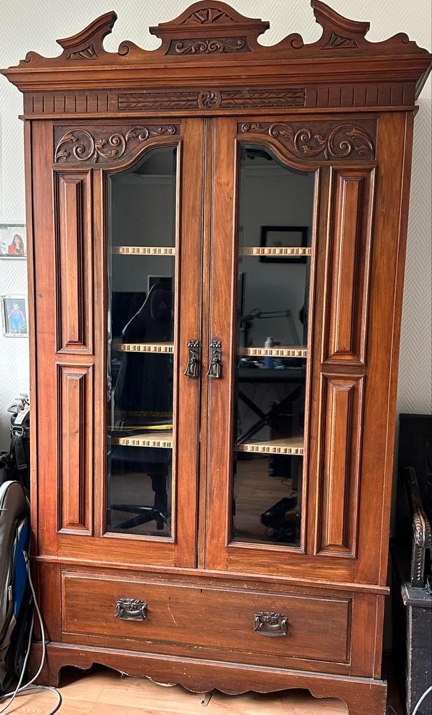 Antieke Vitrinekast met Glasdeuren, Huis en Inrichting, Kasten | Buffetkasten, Gebruikt, 150 tot 200 cm, 50 tot 100 cm, 25 tot 50 cm