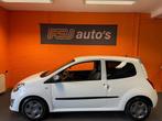 Renault Twingo 1.2 16V / SPORT / AIRCO / APK 13-10-2026!, Gebruikt, Metallic lak, 4 cilinders, 4 stoelen