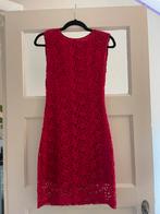 Rode kanten cocktailjurk maat S, Kleding | Dames, Jurken, Maat 38/40 (M), Ophalen of Verzenden, Zo goed als nieuw, Boven de knie