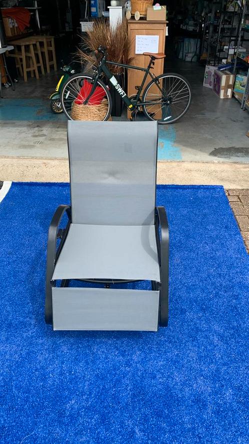 Outsunny Schommelstoel Gegalvaniseerd Metaal, Tuin en Terras, Ligbedden, Nieuw, Ophalen