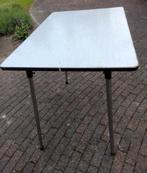 Eettafel jaren 60 metaal met formica blad, Huis en Inrichting, Tafels | Eettafels, Ophalen, Gebruikt, 50 tot 100 cm, Vintage