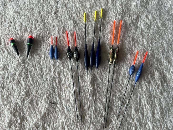 adv 304 / NIEUW mixset 13 dobbers, Watersport en Boten, Hengelsport | Witvissen, Nieuw, Dobber of Lood, Ophalen of Verzenden