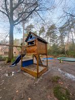 Gratis Wickey speelhuisje met schommel en glijbaan, Ophalen, Gebruikt, Hout