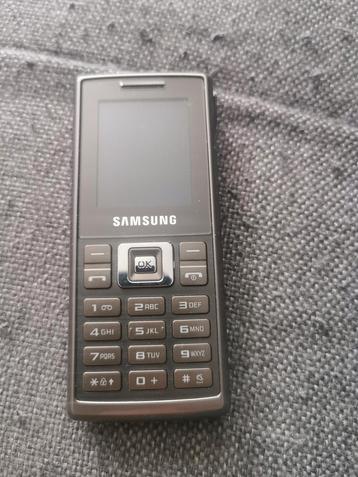 Samsung SGH-M150 beschikbaar voor biedingen