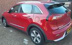 Kia Niro 1.6 GDi Hybrid 141pk Dct6 2017 Rood, Auto's, 74 €/maand, Origineel Nederlands, 26 km/l, SUV of Terreinwagen