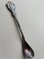 theelepeltje theelepel koningin Juliana 25 jaar verzilverd, Ophalen of Verzenden, Gebruikt, Nederland, Speld(je) of Lepel(tje)