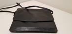 K64 LA MODA zwart lederen schoudertasje / festivaltasje, Gebruikt, -, Schoudertasje, Zwart