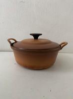 Le Creuset gietijzeren pan / braadpan , 22 cm, Huis en Inrichting, Keuken | Potten en Pannen, Gietijzer, Frankrijk, Ophalen of Verzenden
