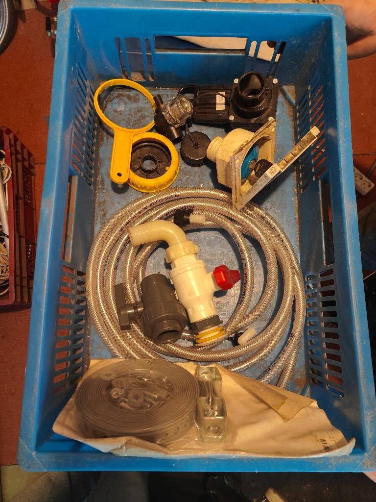 watertank pvc-slang montagemateriaal accessoires, Ophalen, Pvc, 20 tot 40 mm, Zo goed als nieuw