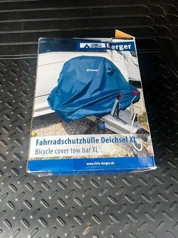 Fietsen hoes nog in de doos beschikbaar voor biedingen