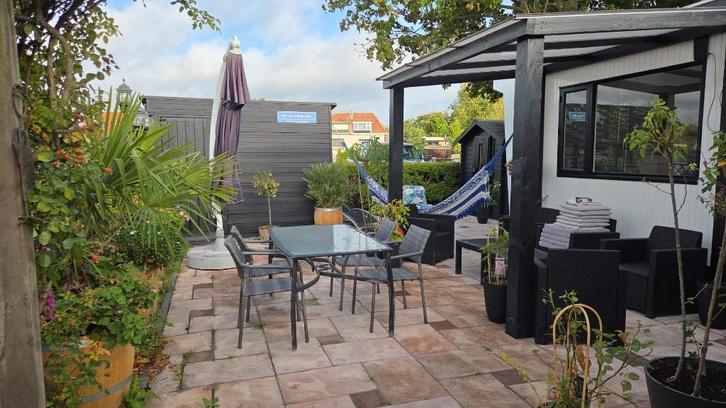 Mooie stacaravan met sauna op camping Bonaventura Strijen, Caravans en Kamperen, Stacaravans, tot en met 4, Ophalen