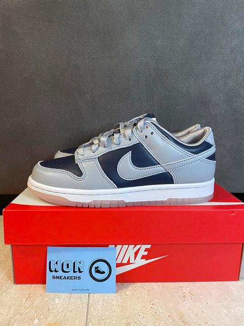✅ Nike Dunk Low College Navy Grey EU 37,5, Kleding | Heren, Schoenen, Nieuw, Blauw, Ophalen of Verzenden