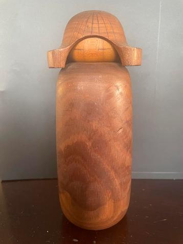 Japanse Vintage Sosaku Kokeshi van Miyajima Muhitsu beschikbaar voor biedingen