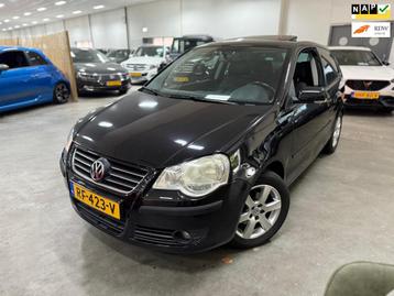 Volkswagen Polo 1.4-16V Trendline / NIEUWE APK / IJSKOUDE AI beschikbaar voor biedingen