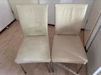 2 beige leren eettafel stoelen van Bert Plantagie, Gebruikt, Leer, Ophalen of Verzenden, Overige kleuren