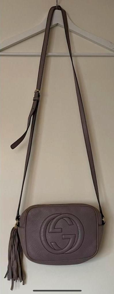 Gucci Soho bag in lilac, Sieraden, Tassen en Uiterlijk, Tassen | Schoudertassen, Gebruikt, Zwart, Ophalen of Verzenden