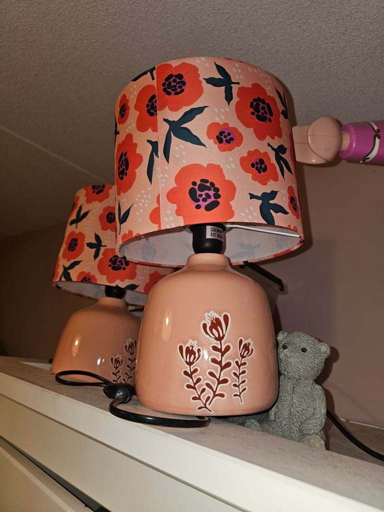 2 Schemerlampen / Tafellampen met Vaas, Gebruikt, Bloemen, Ophalen of Verzenden, Stof