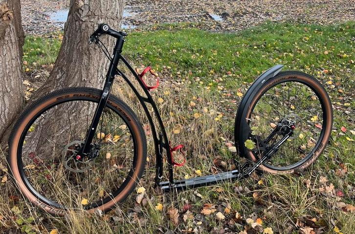 Mibo Goodspeed GS Black Rhino Disc, Fietsen en Brommers, Steps, Zo goed als nieuw, Kickbike, Ophalen of Verzenden