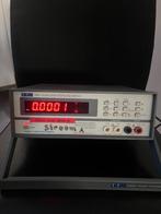 Digitale Multimeter TTI 1604, Doe-het-zelf en Verbouw, Meetapparatuur, Ophalen of Verzenden, Zo goed als nieuw, Multimeter