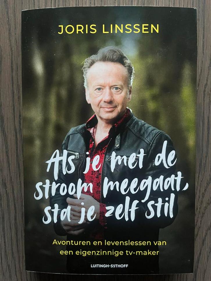 Joris Linssen - Als je met de stroom meegaat..., Boeken, Biografieën, Zo goed als nieuw, Film, Tv en Media, Ophalen of Verzenden